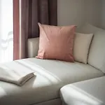 Bliss, Right In The Center With 1 Free Parking Spot Apartment *