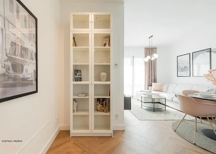Apartamento Bliss, Right In The Center With 1 Free Parking Spot Prešov